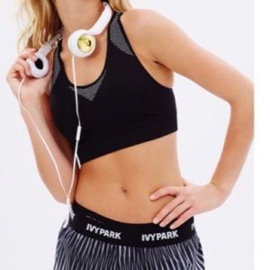 IVY PARK Seamless Racerback Sports Bra Size S/M
